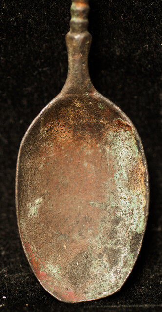 A bronze Roman spoon found in Domburg.