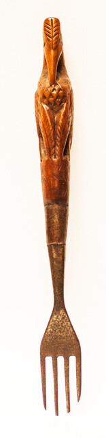 An early 19th C fork and knife from Zeeland with boxwood handles of a pelican.