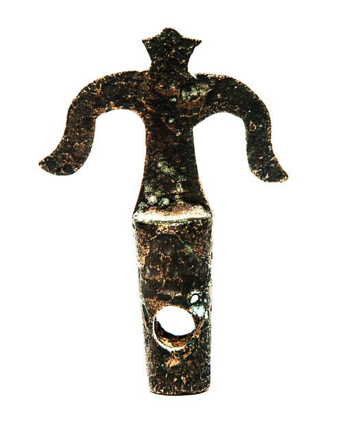 An early seventeenth century bronze faucet stop with a clear makers mark.